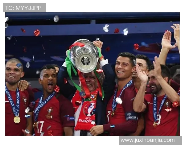 重庆排球队在欧锦赛积分榜上以75分稳居第一名展现强劲实力